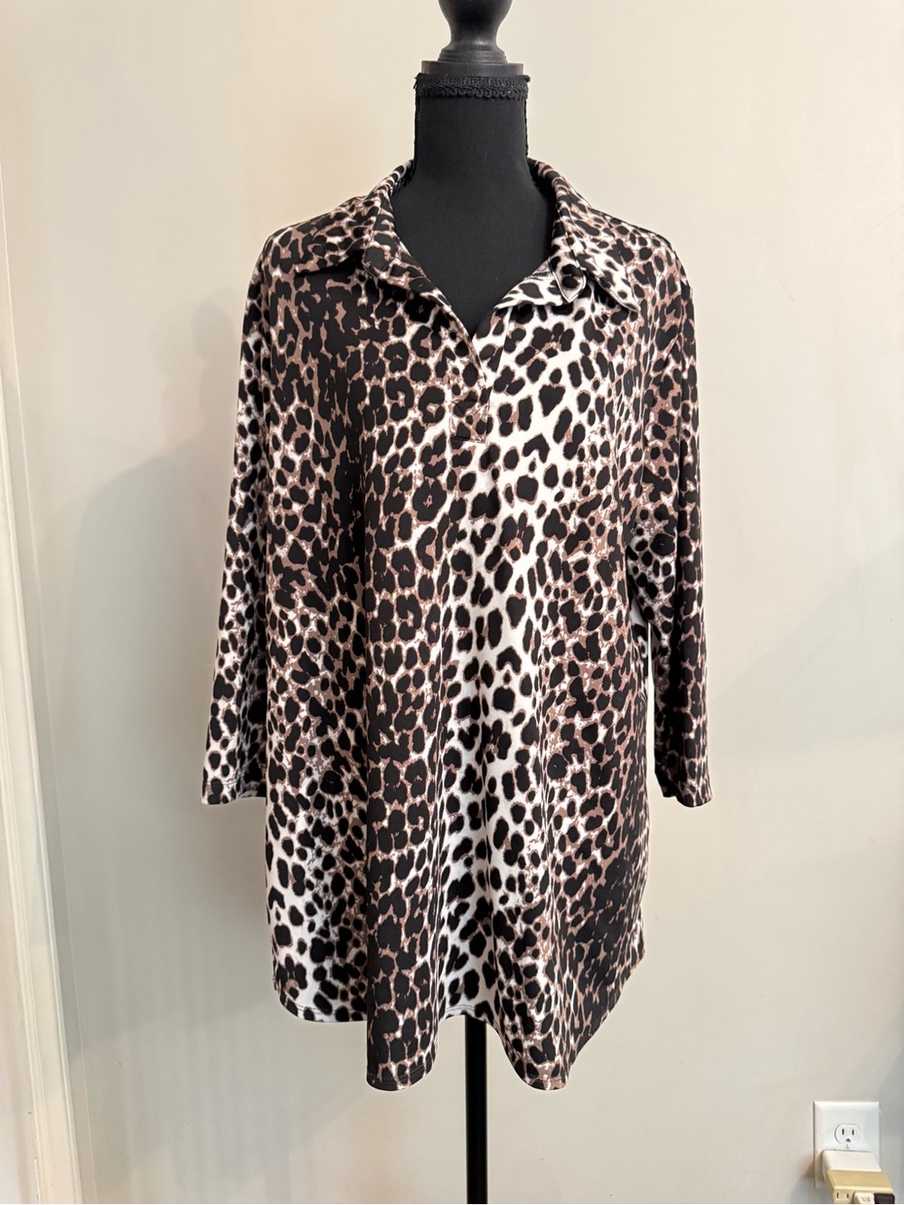 Women with Control Leopard Print Tunic in Black and Brown